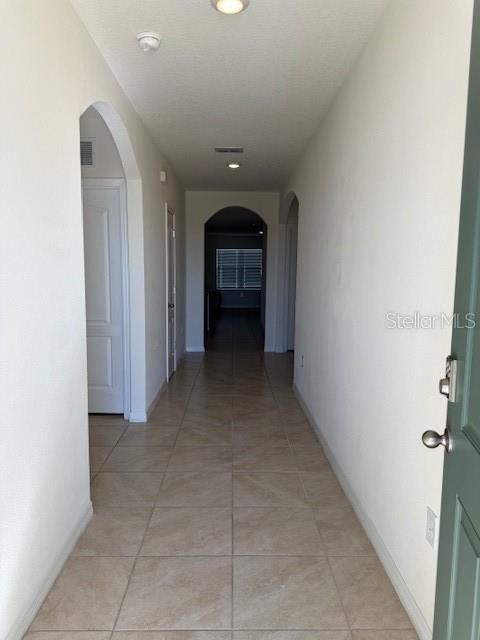 For Rent: $2,600 (4 beds, 2 baths, 1846 Square Feet)
