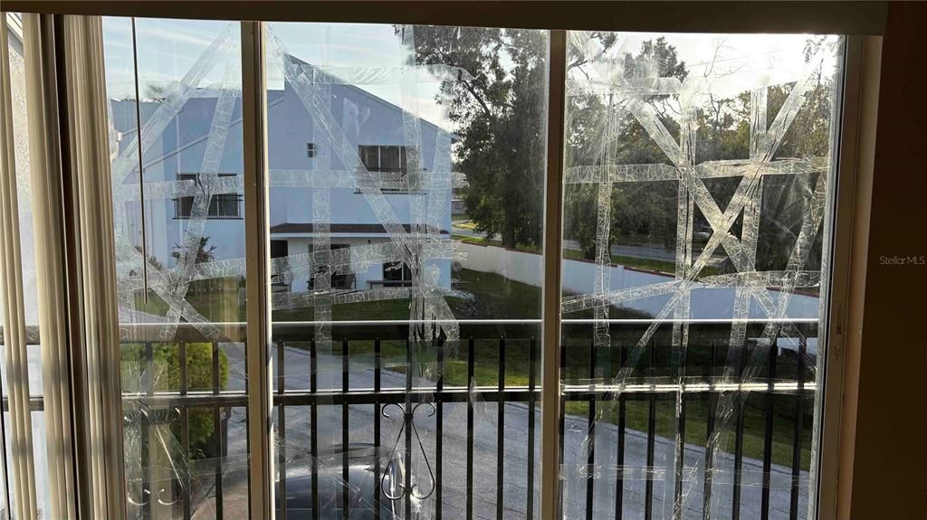 В аренду: $2,399 (3 спален, 3 ванн, 1633 Квадратных фут)