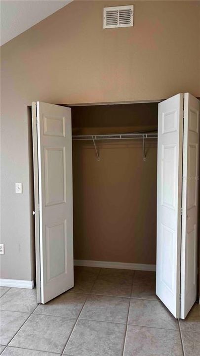 В аренду: $2,399 (3 спален, 3 ванн, 1633 Квадратных фут)