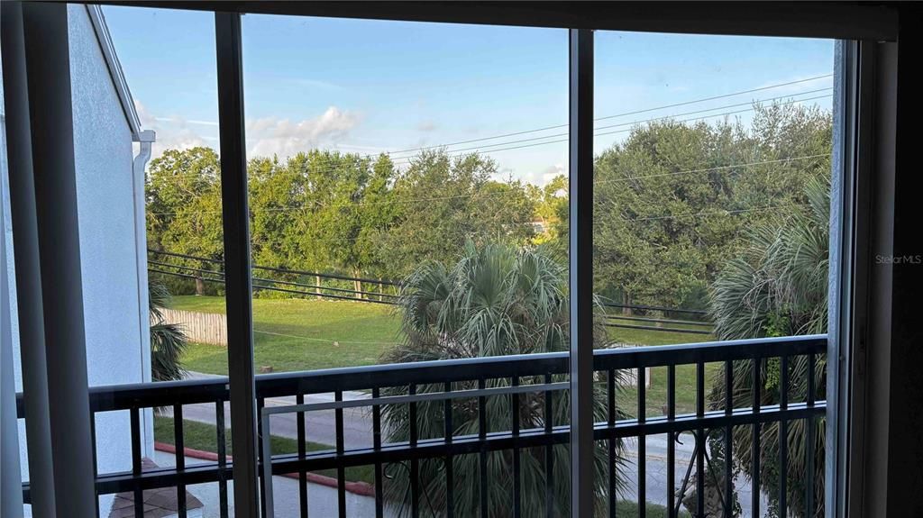 В аренду: $2,399 (3 спален, 3 ванн, 1633 Квадратных фут)