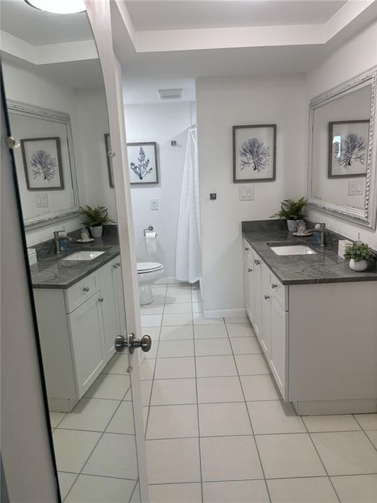 For Rent: $5,500 (2 beds, 2 baths, 1409 Square Feet)