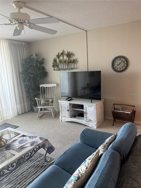 For Rent: $5,500 (2 beds, 2 baths, 1409 Square Feet)