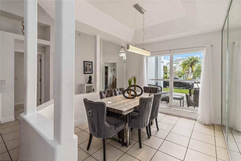 待售: $489,900 (5 贝兹, 2 浴室, 2059 平方英尺)