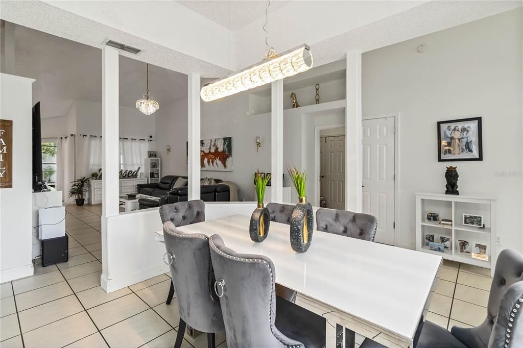 待售: $489,900 (5 贝兹, 2 浴室, 2059 平方英尺)