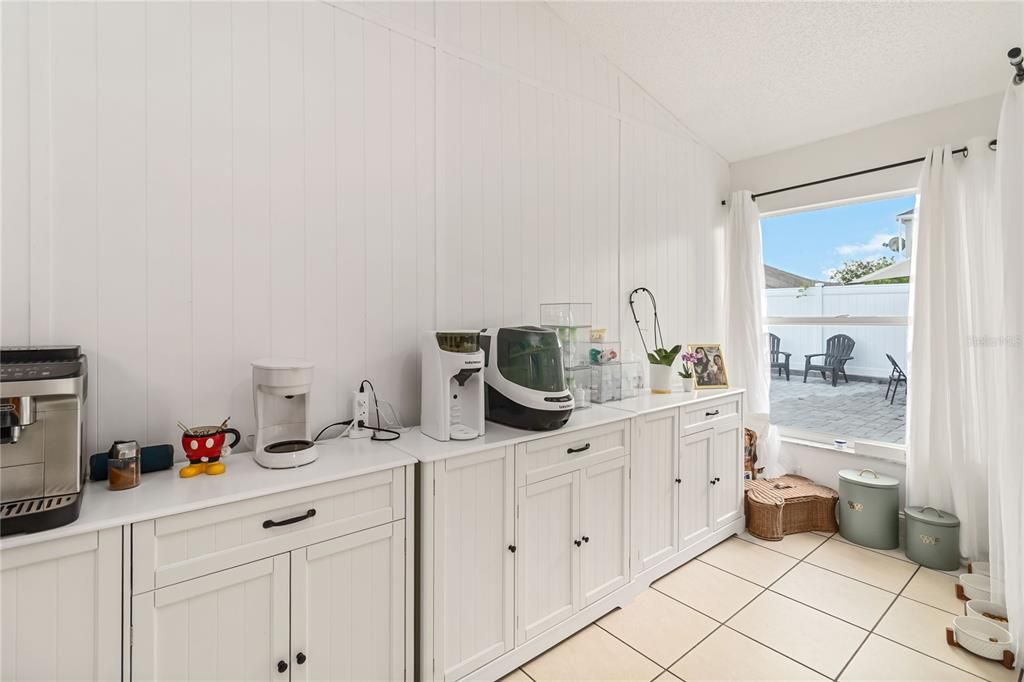 待售: $489,900 (5 贝兹, 2 浴室, 2059 平方英尺)