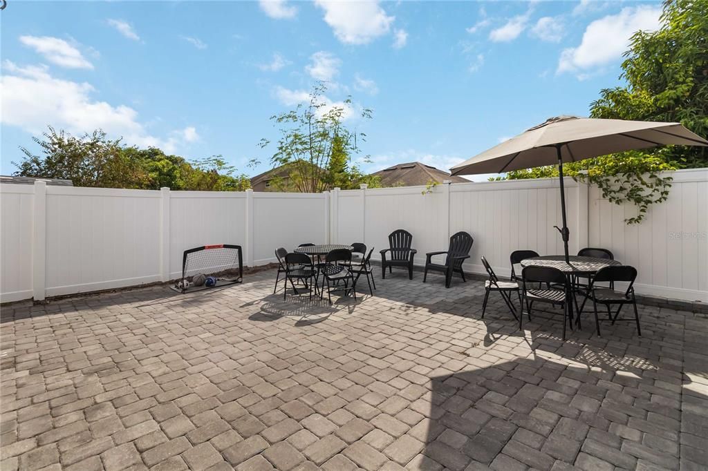 待售: $489,900 (5 贝兹, 2 浴室, 2059 平方英尺)