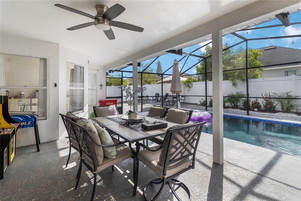 待售: $489,900 (5 贝兹, 2 浴室, 2059 平方英尺)