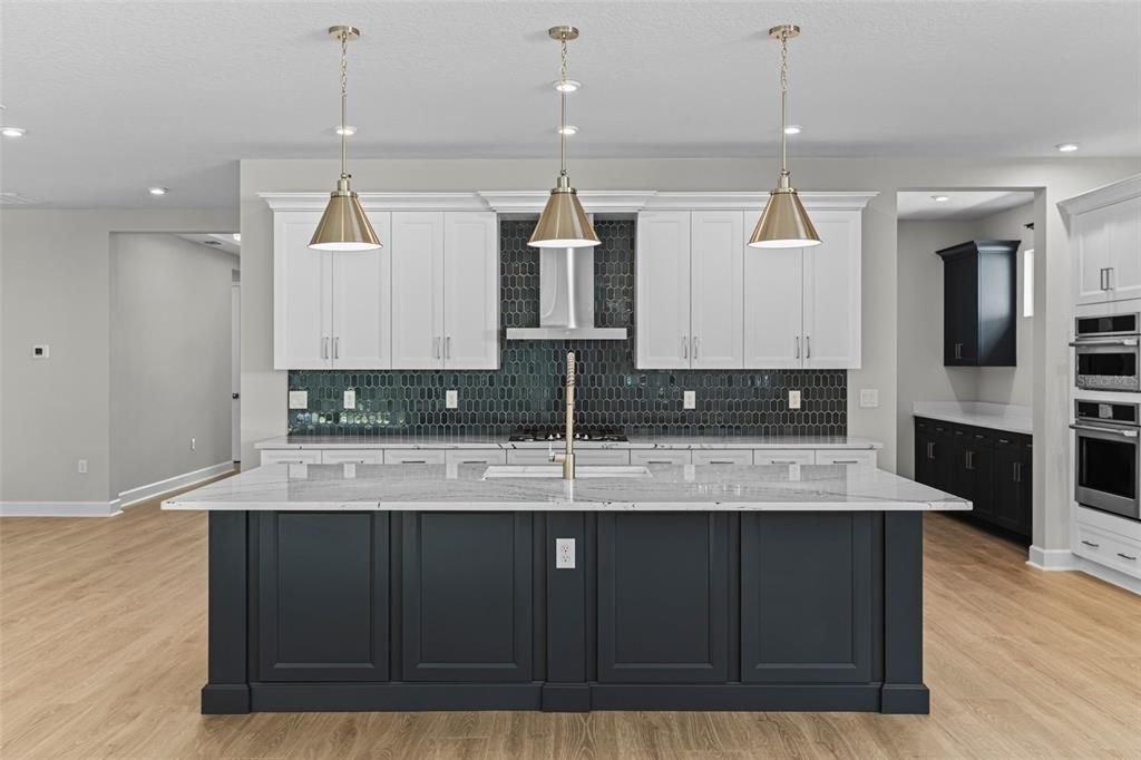 For Sale: $739,990 (3 beds, 3 baths, 2776 Square Feet)