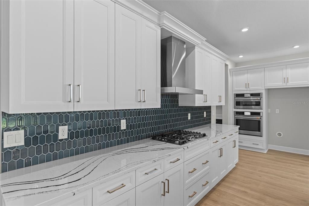 For Sale: $739,990 (3 beds, 3 baths, 2776 Square Feet)