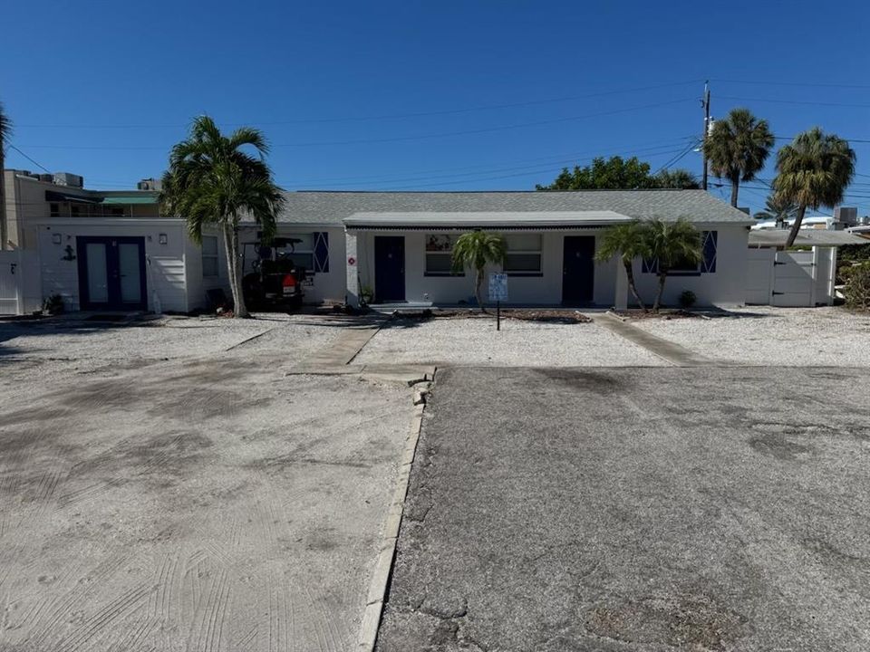 待售: $750,000 (5 贝兹, 0 浴室, 1598 平方英尺)