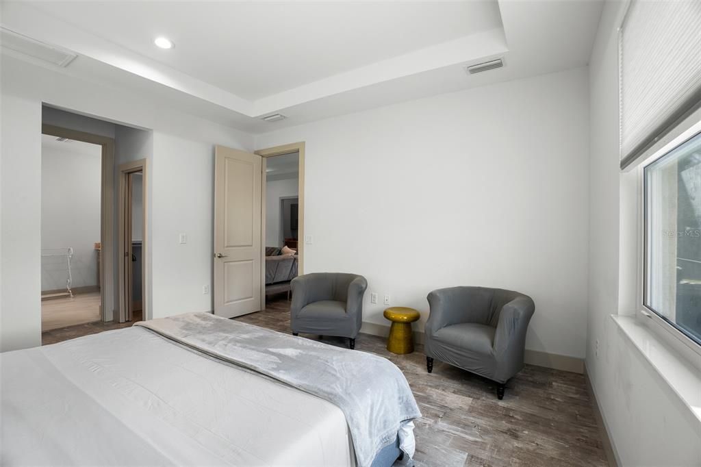 For Sale: $419,900 (4 beds, 2 baths, 1841 Square Feet)