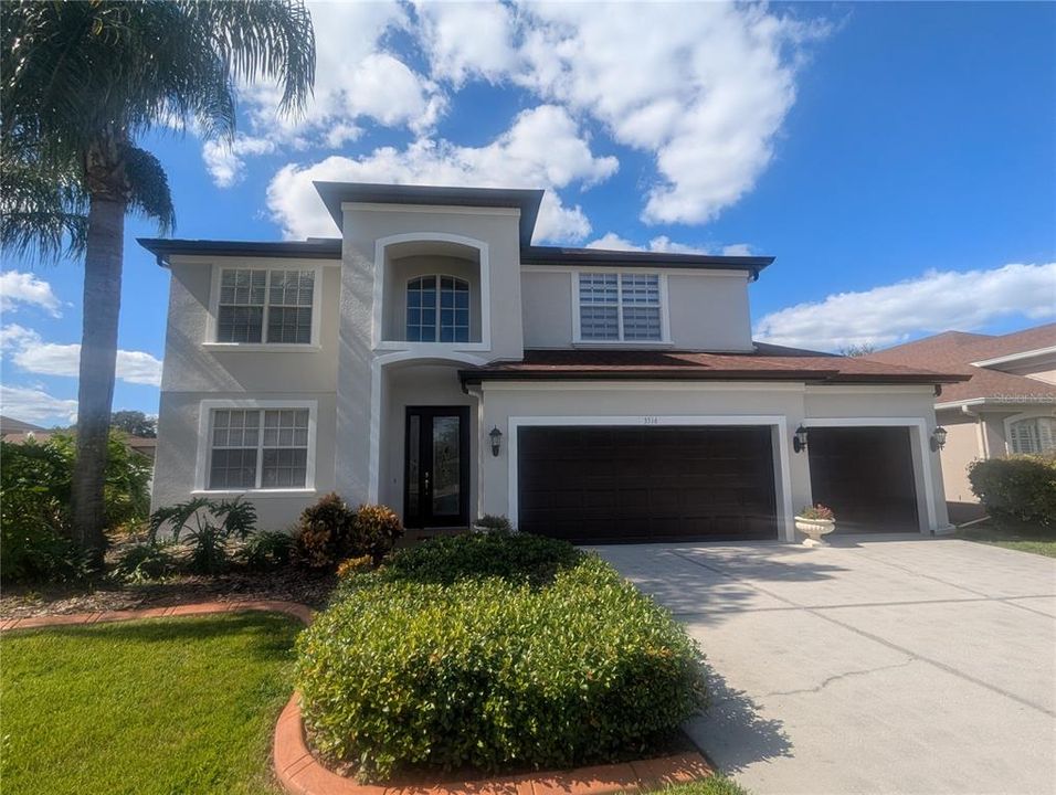 Recently Rented: $2,950 (5 beds, 3 baths, 2504 Square Feet)