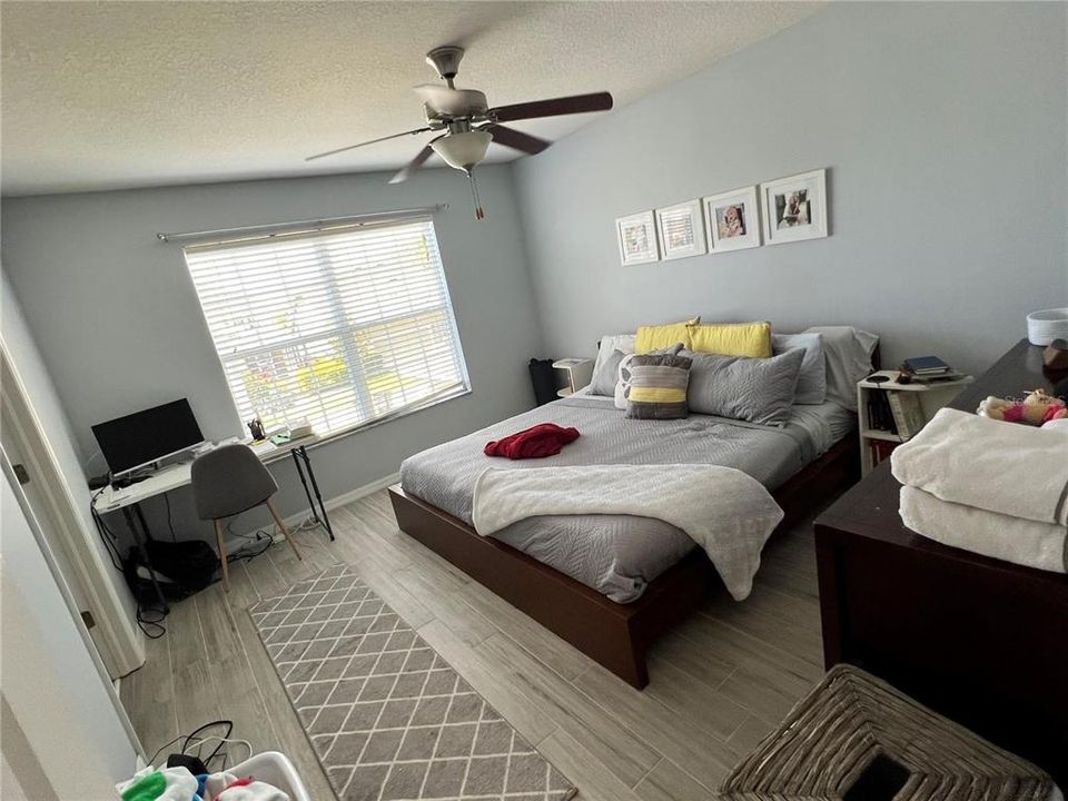 出租: $3,100 (3 贝兹, 3 浴室, 2144 平方英尺)