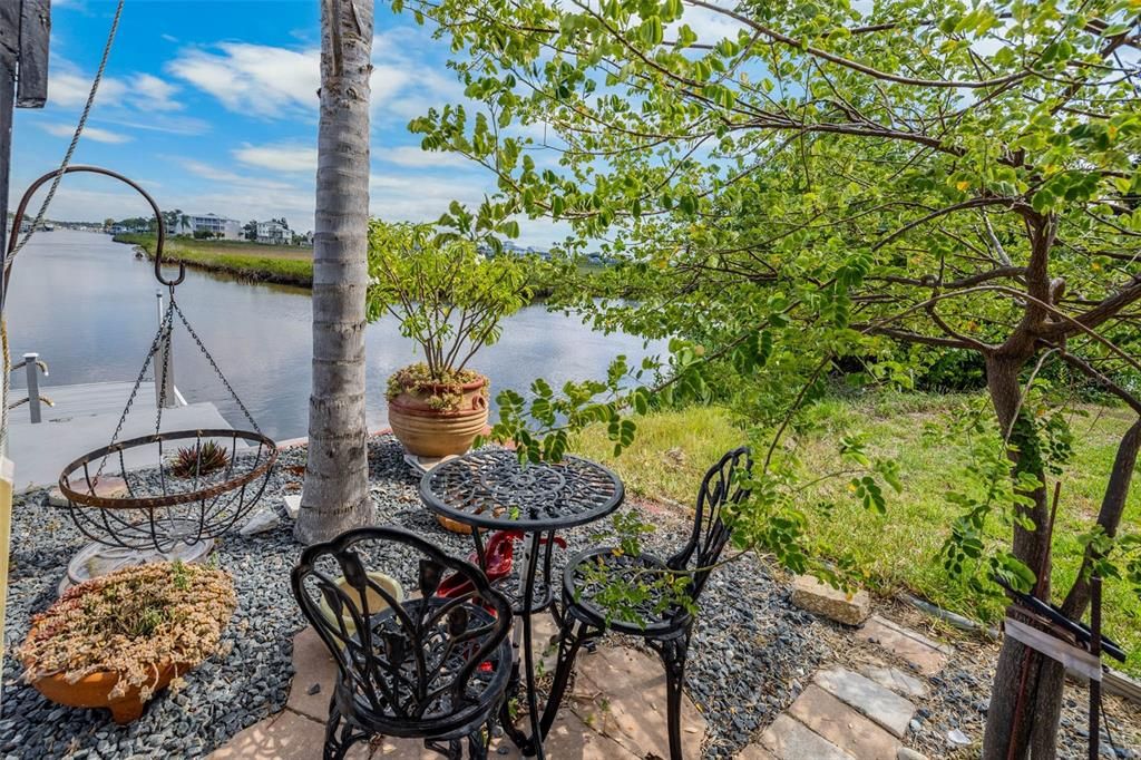 待售: $900,000 (4 贝兹, 2 浴室, 2567 平方英尺)