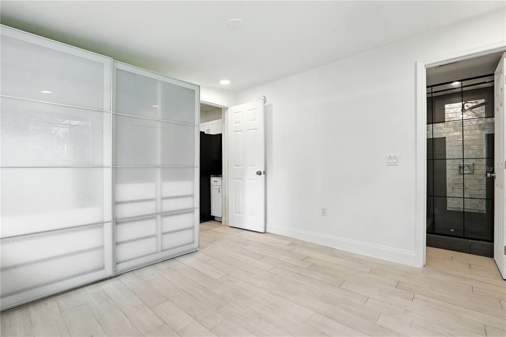 For Rent: $1,495 (1 beds, 1 baths, 600 Square Feet)