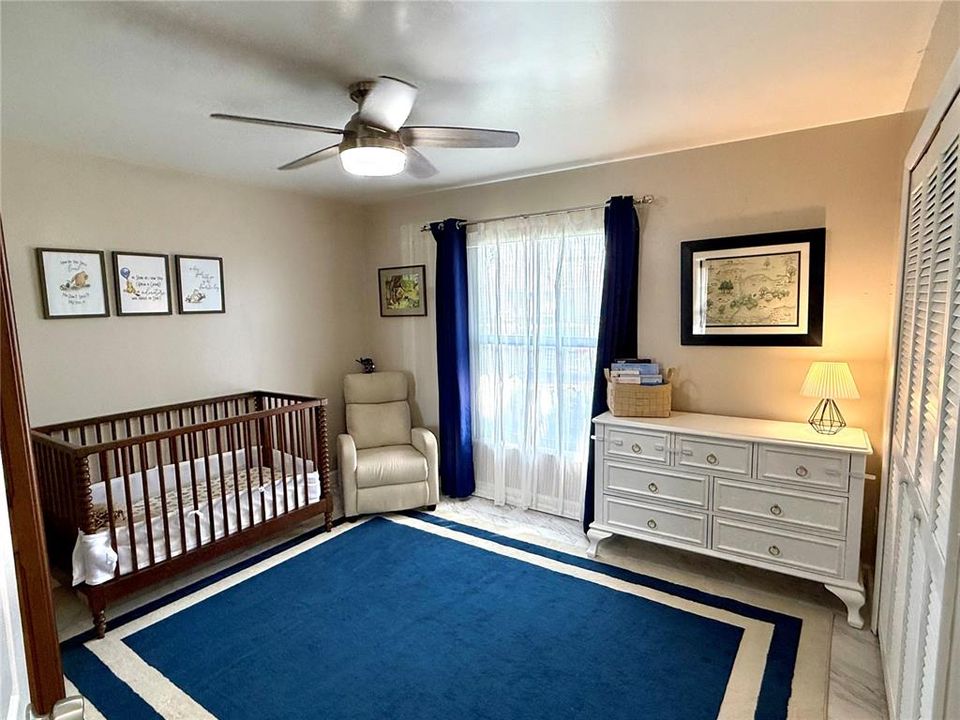 Active With Contract: $219,950 (2 beds, 2 baths, 930 Square Feet)