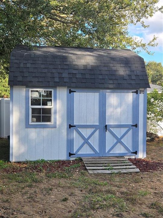 For Sale: $279,900 (3 beds, 2 baths, 1105 Square Feet)