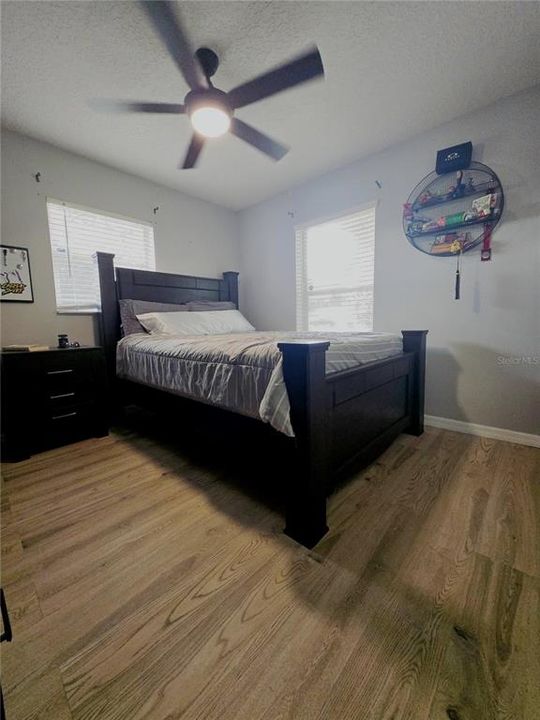 For Sale: $279,900 (3 beds, 2 baths, 1105 Square Feet)