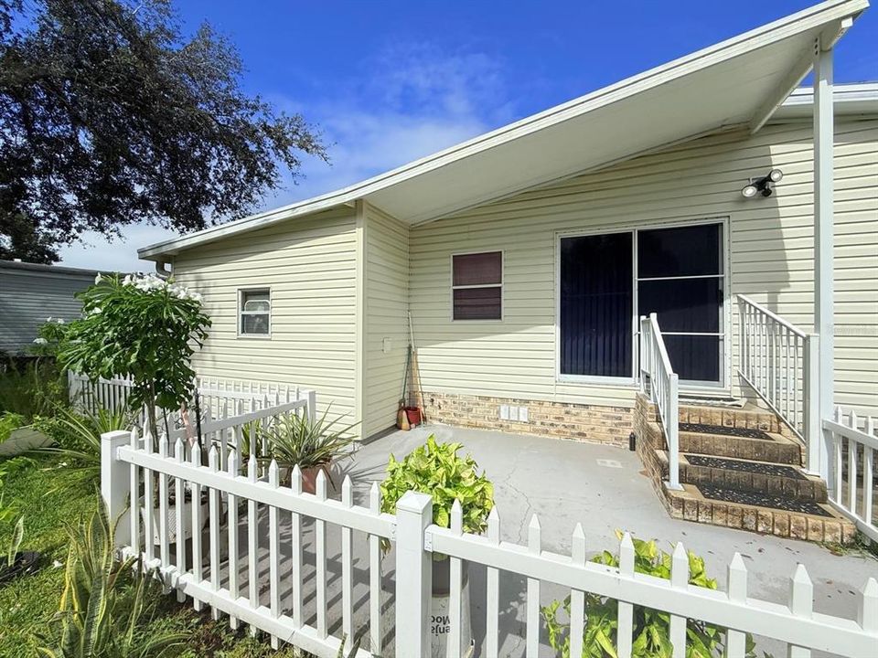 En Renta: $1,950 (3 camas, 2 baños, 1334 Pies cuadrados)