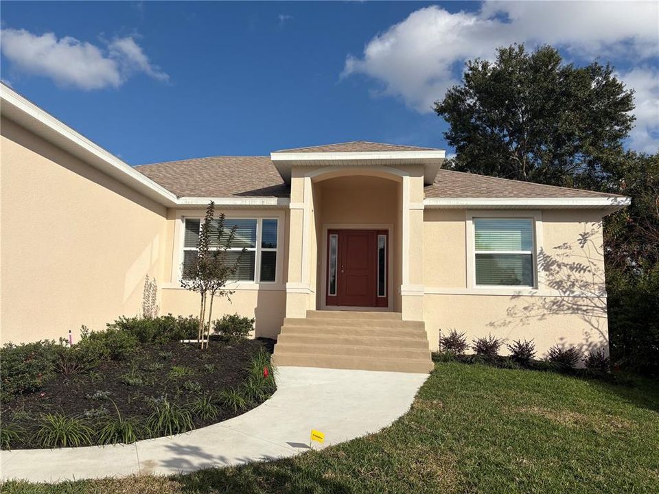 For Sale: $434,900 (3 beds, 2 baths, 1838 Square Feet)