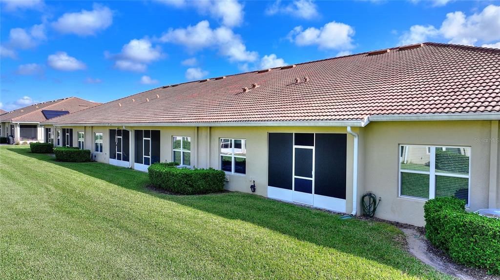 For Sale: $267,000 (2 beds, 2 baths, 1394 Square Feet)