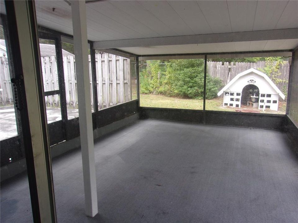 For Rent: $2,000 (2 beds, 1 baths, 1464 Square Feet)