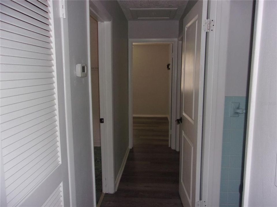 For Rent: $2,000 (2 beds, 1 baths, 1464 Square Feet)