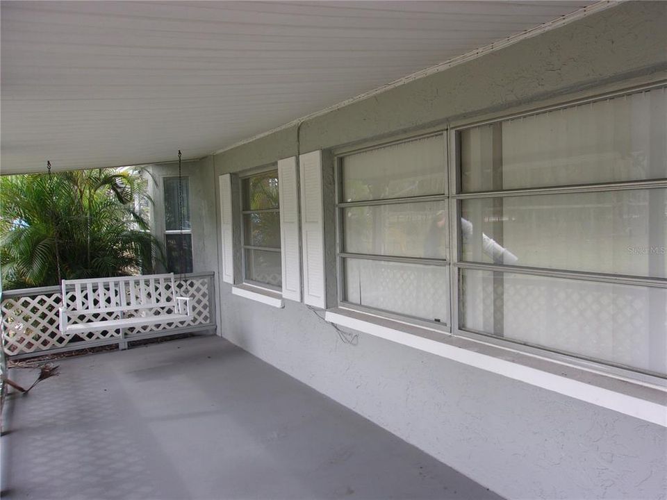 For Rent: $2,000 (2 beds, 1 baths, 1464 Square Feet)