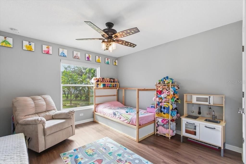 For Sale: $600,000 (3 beds, 2 baths, 1845 Square Feet)