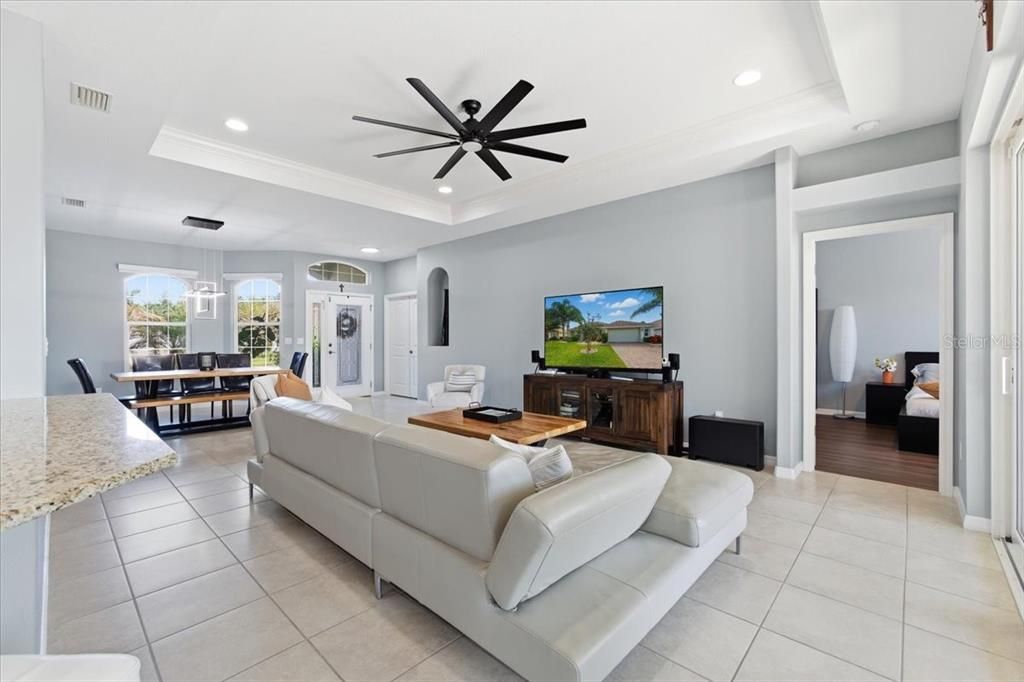 For Sale: $600,000 (3 beds, 2 baths, 1845 Square Feet)