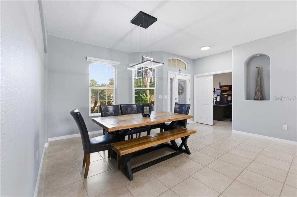 For Sale: $600,000 (3 beds, 2 baths, 1845 Square Feet)