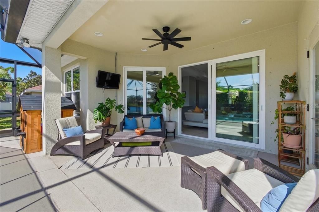 For Sale: $600,000 (3 beds, 2 baths, 1845 Square Feet)