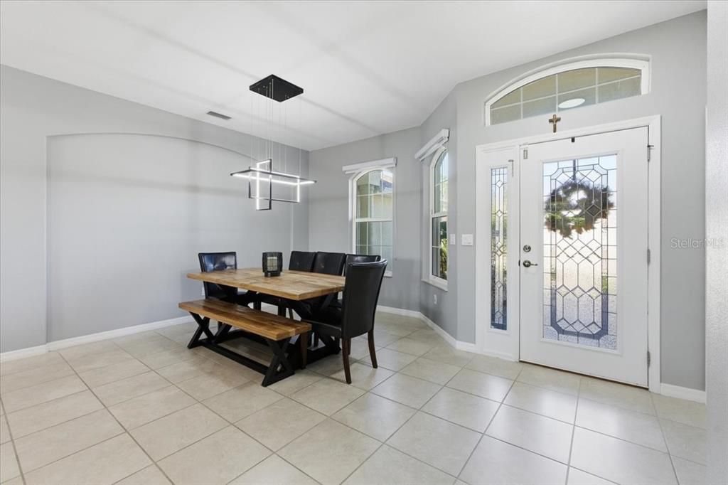 For Sale: $600,000 (3 beds, 2 baths, 1845 Square Feet)