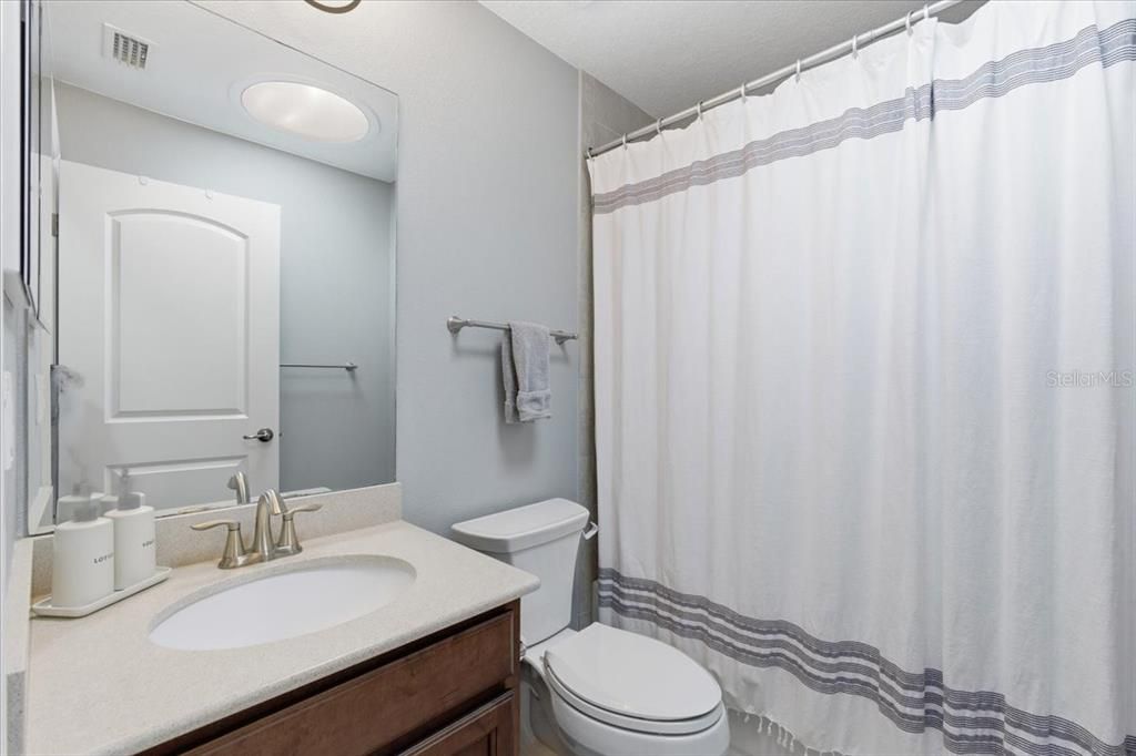 For Sale: $600,000 (3 beds, 2 baths, 1845 Square Feet)