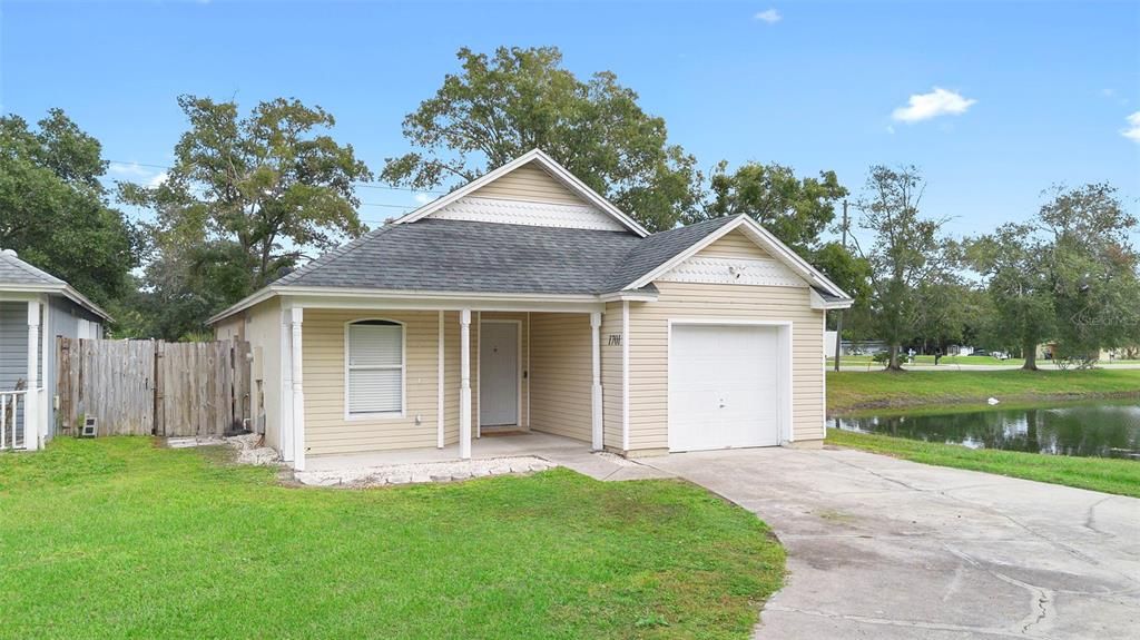 待售: $325,000 (3 贝兹, 2 浴室, 1213 平方英尺)