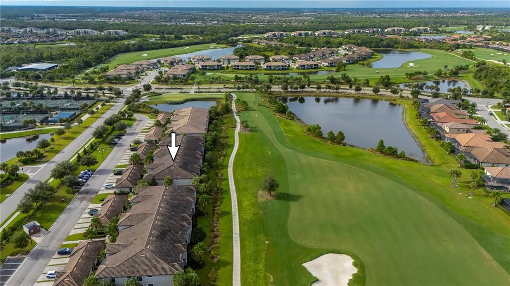 For Sale: $425,000 (2 beds, 2 baths, 1330 Square Feet)