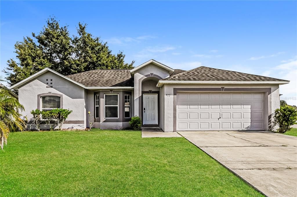 For Rent: $1,895 (4 beds, 2 baths, 1730 Square Feet)