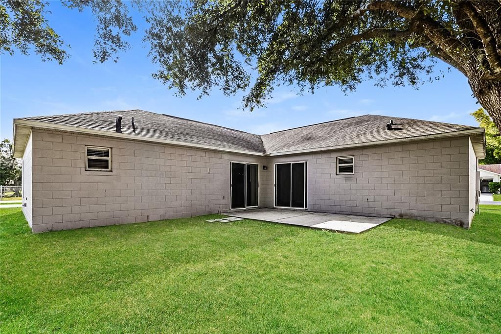 For Rent: $1,895 (4 beds, 2 baths, 1730 Square Feet)