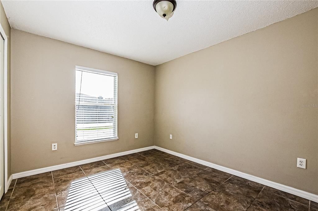 For Rent: $1,895 (4 beds, 2 baths, 1730 Square Feet)