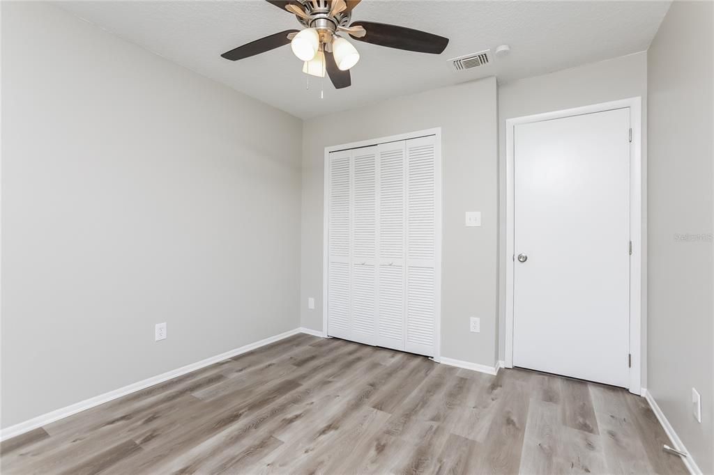 For Rent: $2,270 (3 beds, 2 baths, 1371 Square Feet)