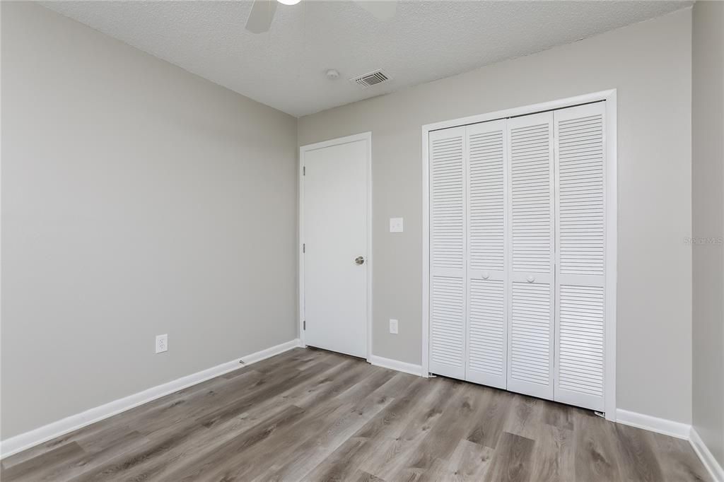 For Rent: $2,270 (3 beds, 2 baths, 1371 Square Feet)