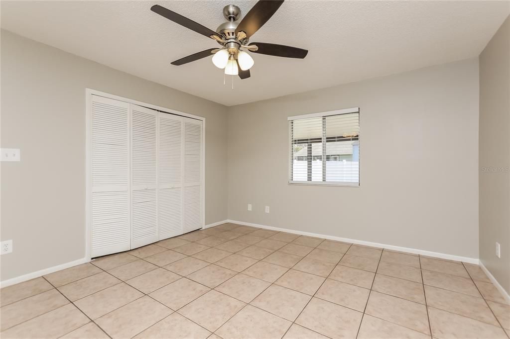 For Rent: $2,270 (3 beds, 2 baths, 1371 Square Feet)