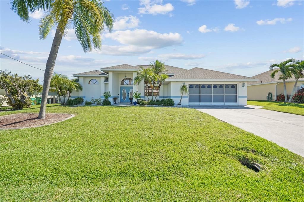 For Sale: $570,000 (3 beds, 2 baths, 2227 Square Feet)