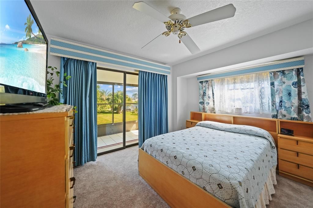 For Sale: $570,000 (3 beds, 2 baths, 2227 Square Feet)