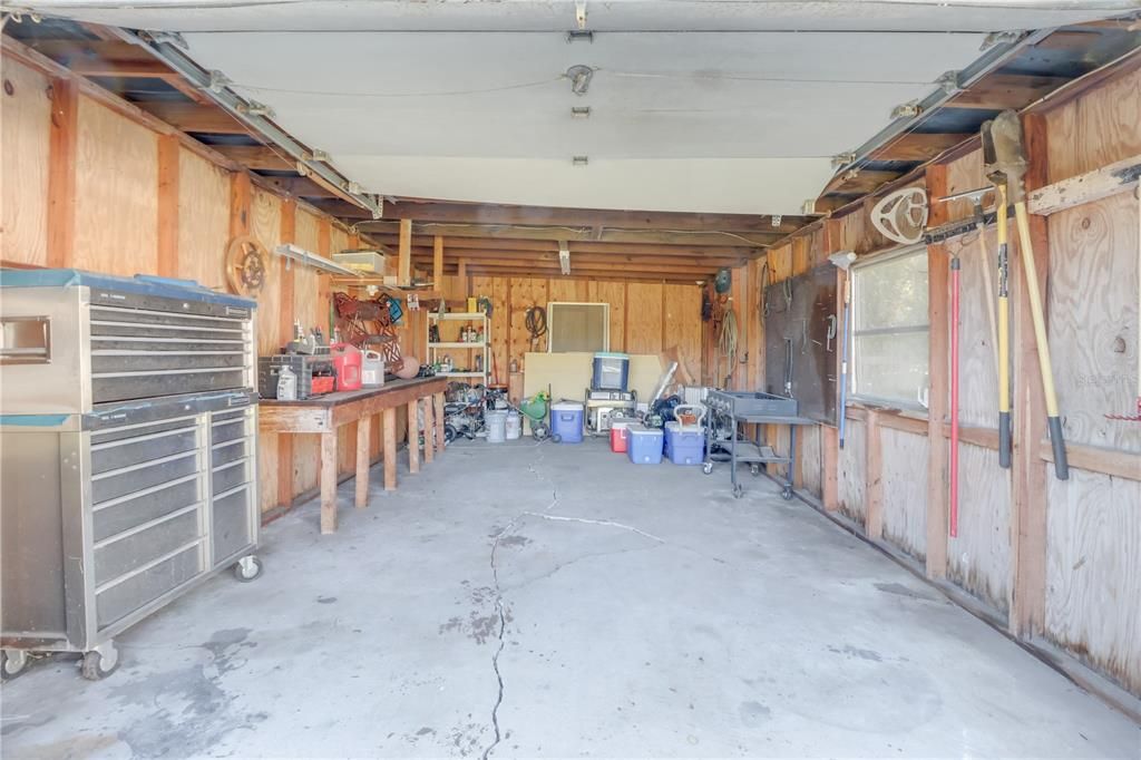 For Sale: $640,000 (3 beds, 2 baths, 1832 Square Feet)