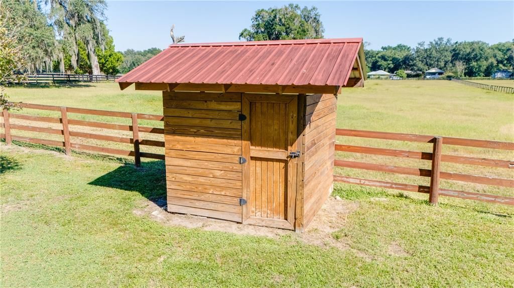 For Sale: $640,000 (3 beds, 2 baths, 1832 Square Feet)