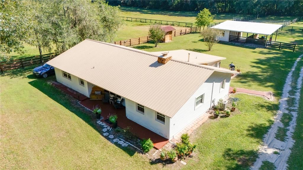 For Sale: $640,000 (3 beds, 2 baths, 1832 Square Feet)