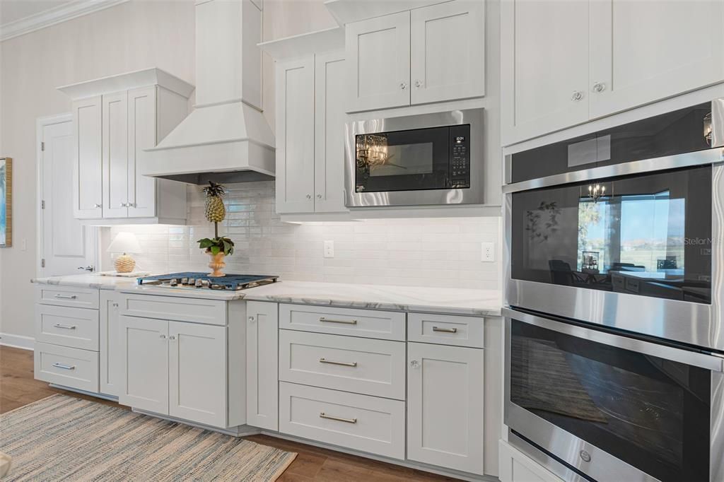 En Venta: $2,200,000 (4 camas, 4 baños, 4128 Pies cuadrados)