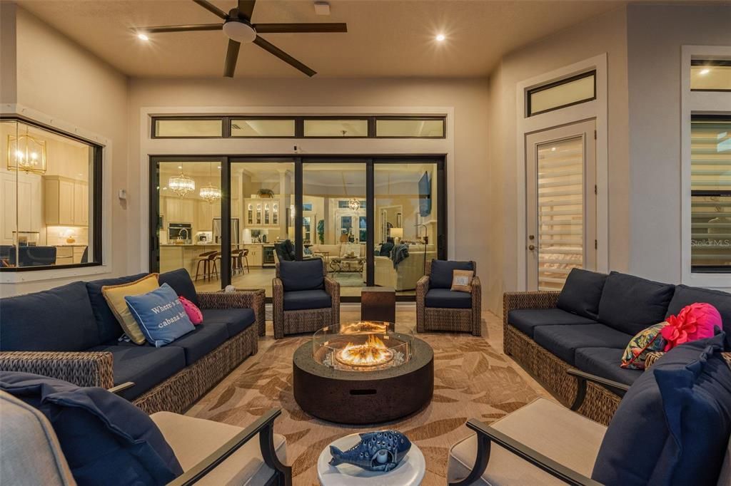 En Venta: $2,200,000 (4 camas, 4 baños, 4128 Pies cuadrados)