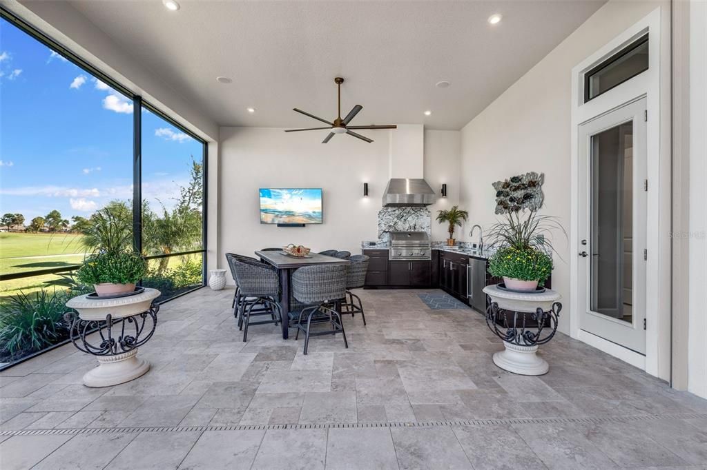 En Venta: $2,200,000 (4 camas, 4 baños, 4128 Pies cuadrados)